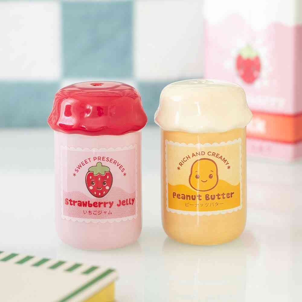 Something Different - Peanut Butter and Jelly Jar Salt and Pepper set - Multicolours